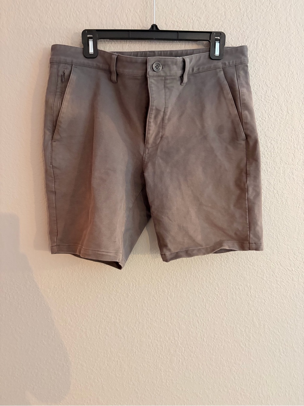 True Classic Men's Casual Chino Shorts - Gray